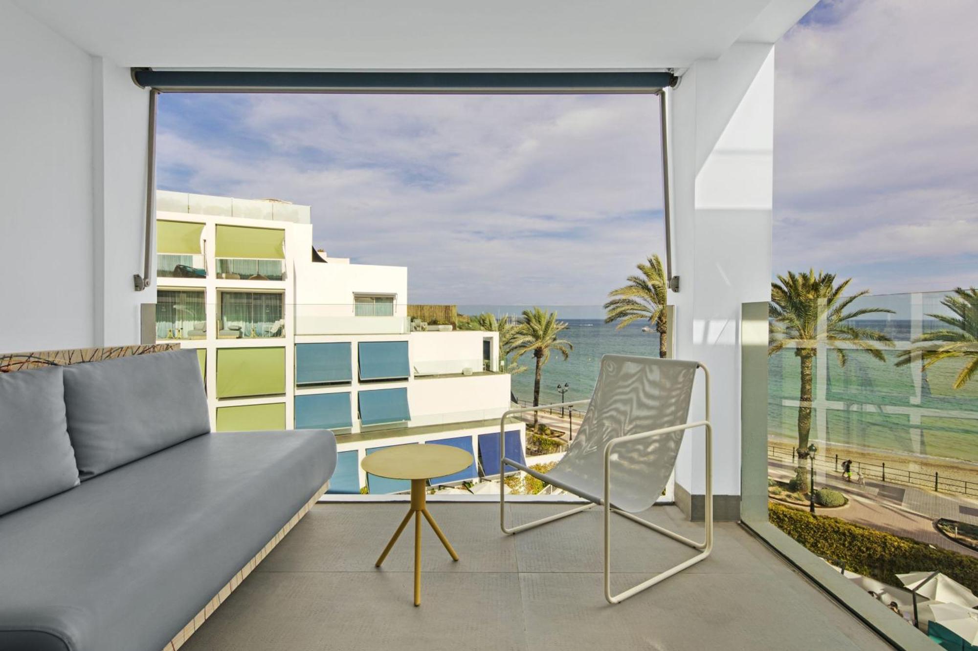 W Ibiza Hotel Santa Eularia des Riu Exterior photo